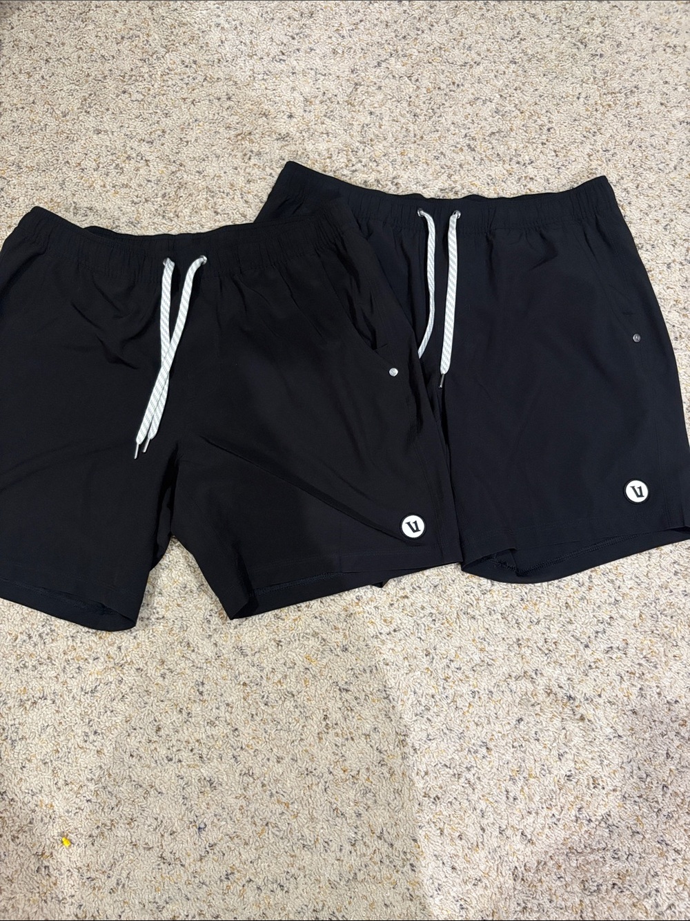 Vuori Kore Shorts 7 inch Large